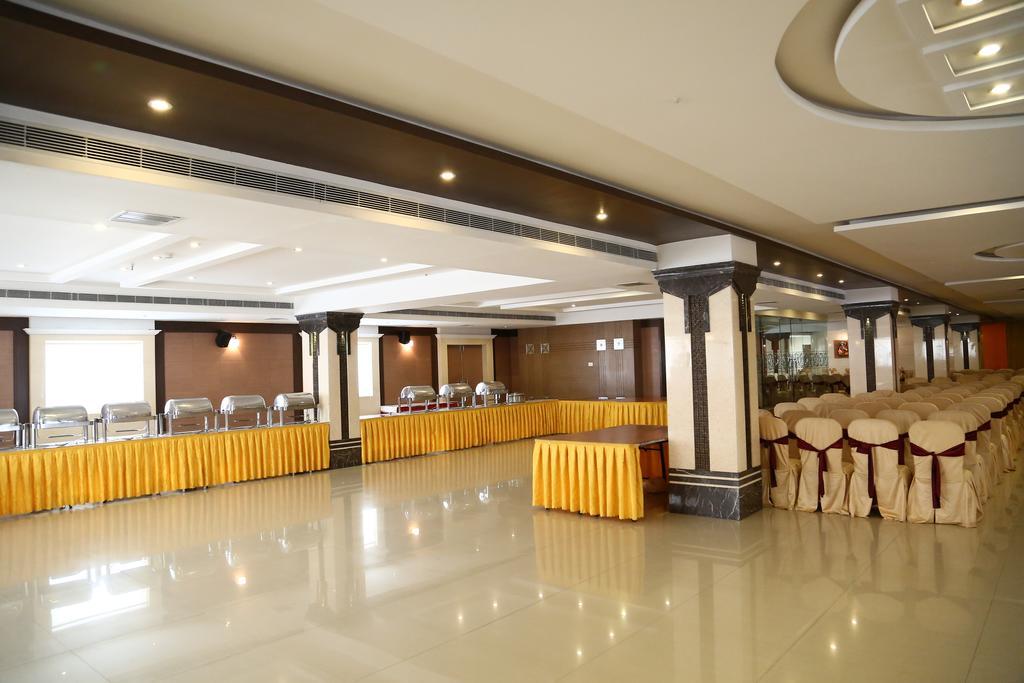 Hotel Swagath Grand Nagole Hyderabad Bagian luar foto