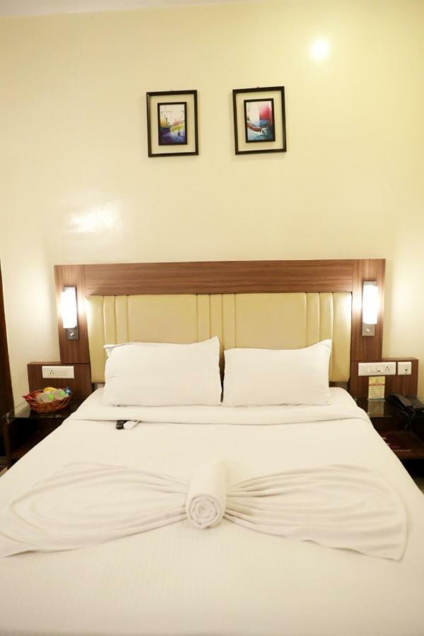 Hotel Swagath Grand Nagole Hyderabad Bagian luar foto